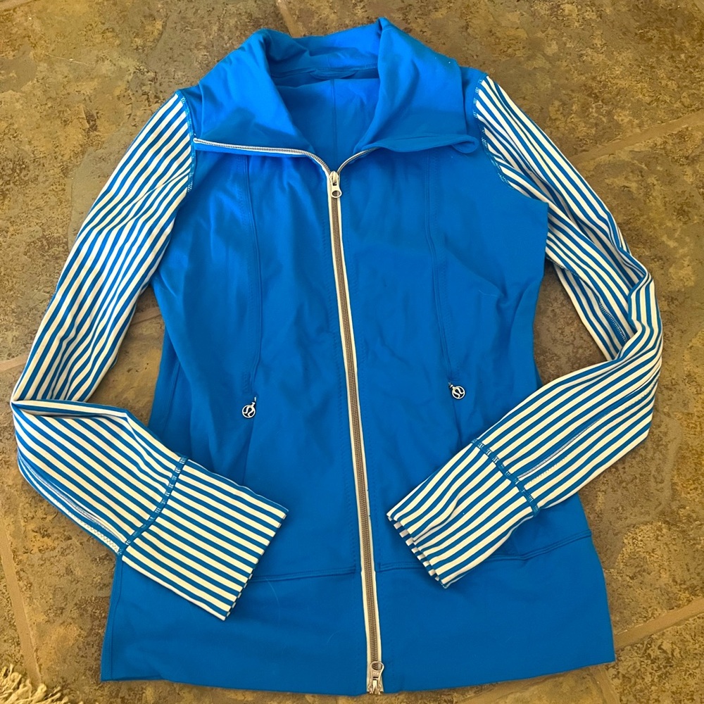 Lululemon like new zip up